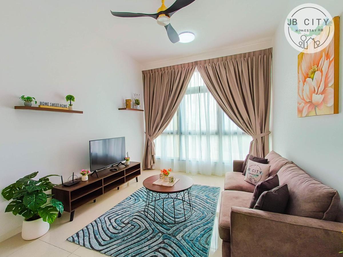 Paradigm By Jbcity Apartment *