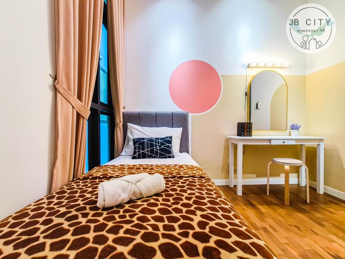 Paradigm By Jbcity Apartment *