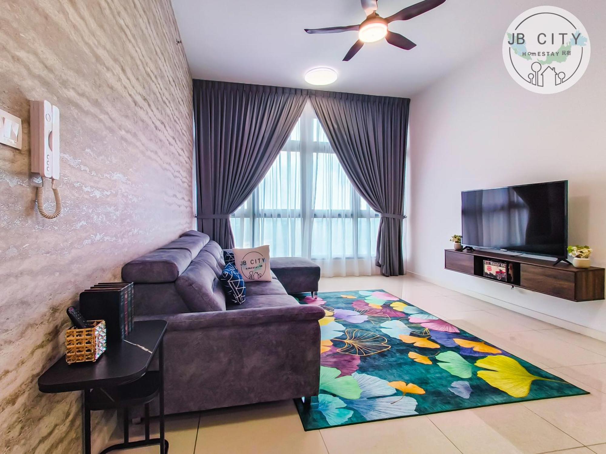 Paradigm By Jbcity Apartment *